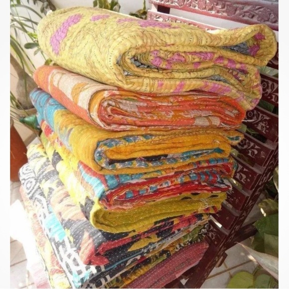 New Boho Kantha Reversible Quilt Blanket - Picture 2 of 16